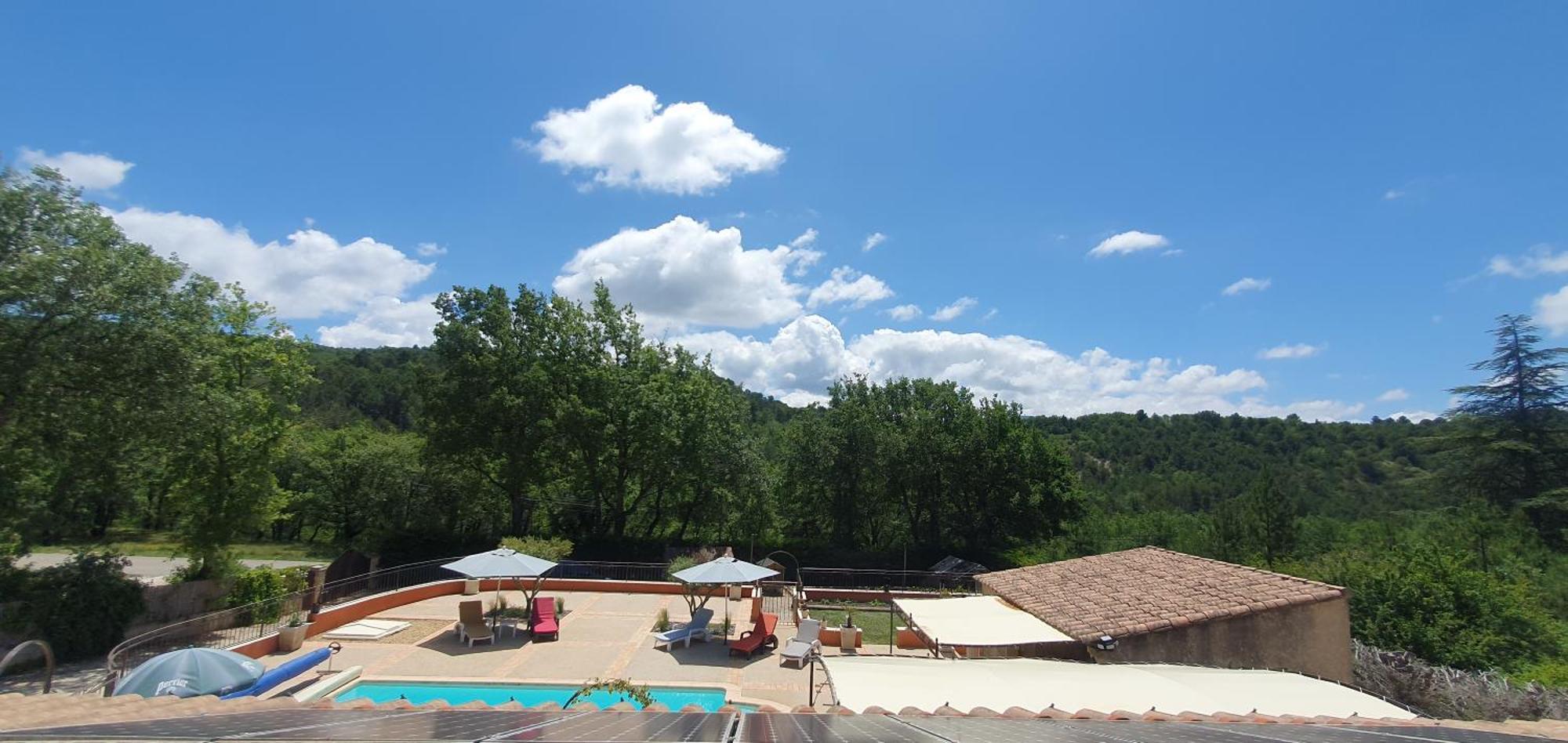 Maison Familiale Avec Piscine Et Boulodrome Dans Le Luberon Villa Caseneuve Exterior foto